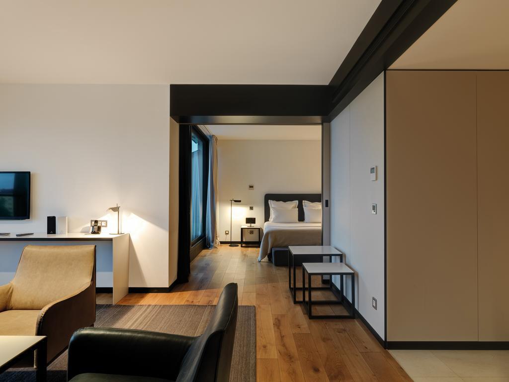 Sense Hotel Sofia, A Member Of Design Hotels Bagian luar foto